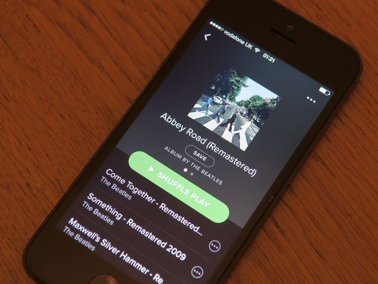 Spotify app plays 6 seconds 5